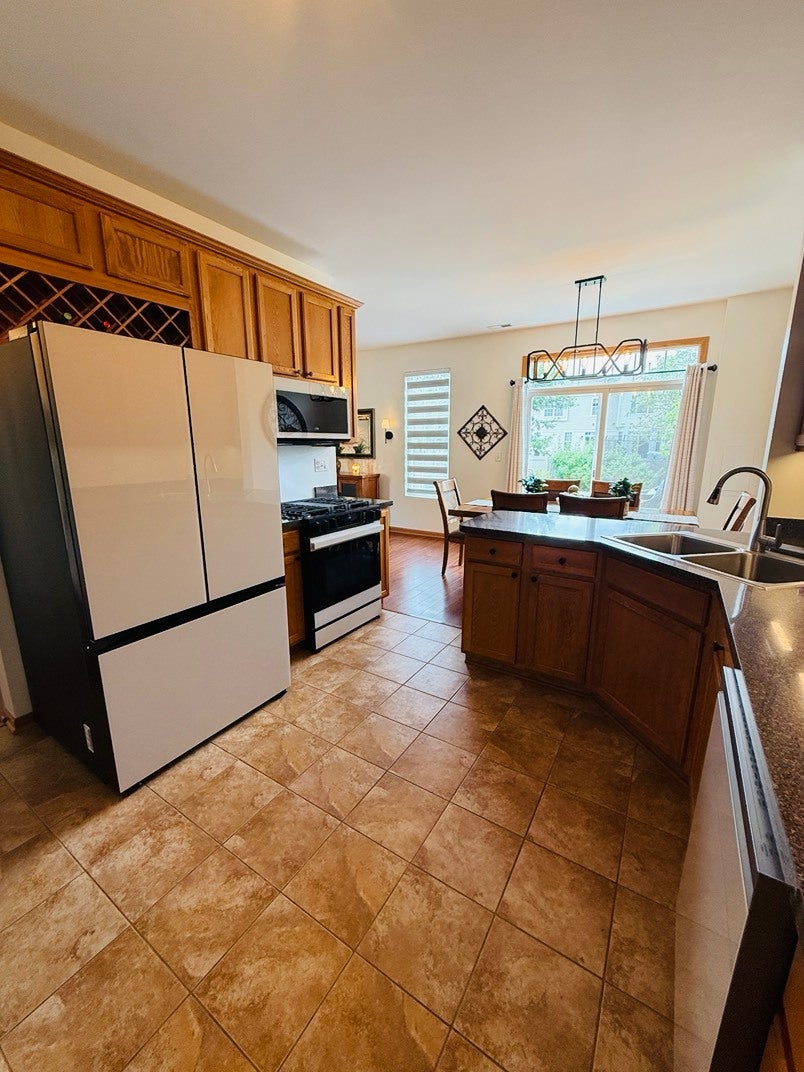 25061 Clare Circle