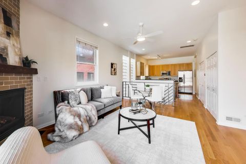 Tiny photo for 2026 W Pierce Avenue #4, Chicago, IL 60622 (MLS # 12617138)