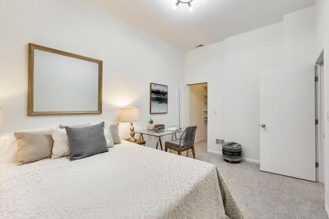 Tiny photo for 2026 W Pierce Avenue #4, Chicago, IL 60622 (MLS # 12617138)