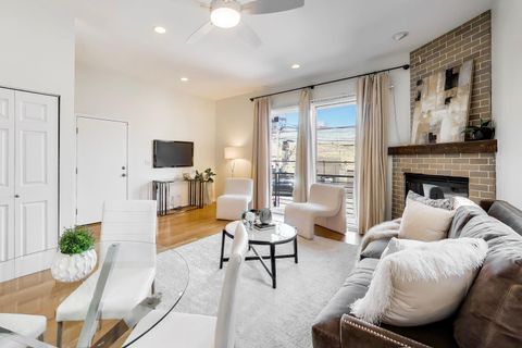 Tiny photo for 2026 W Pierce Avenue #4, Chicago, IL 60622 (MLS # 12617138)