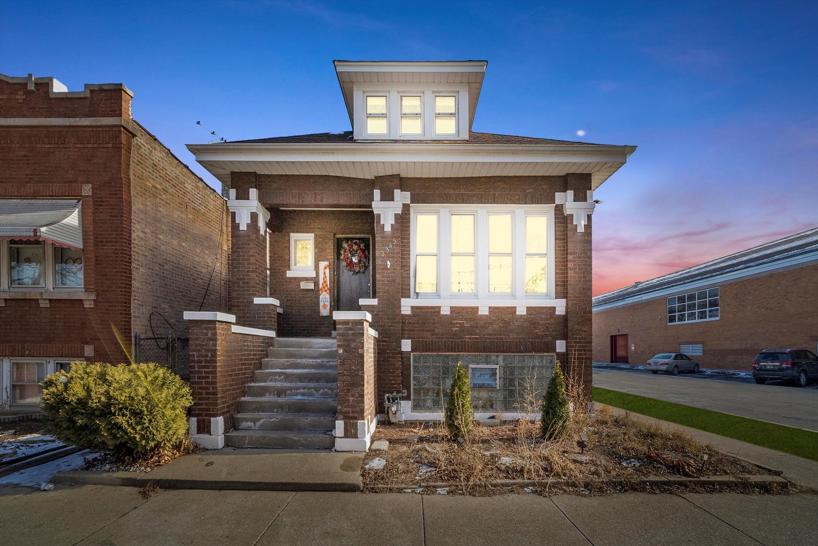 2345 S 59th Court