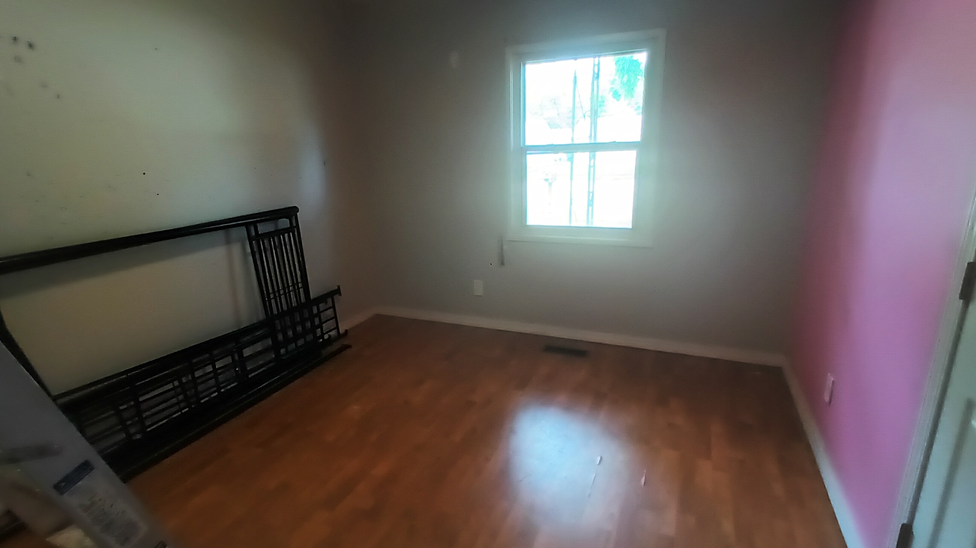 2003 W Kirby Avenue
