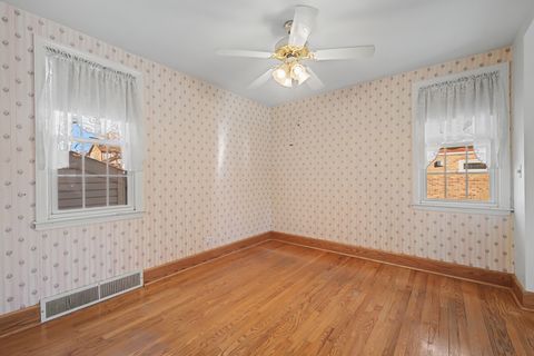 Tiny photo for 880 Bemis Road, Glen Ellyn, IL 60137 (MLS # 12557139)