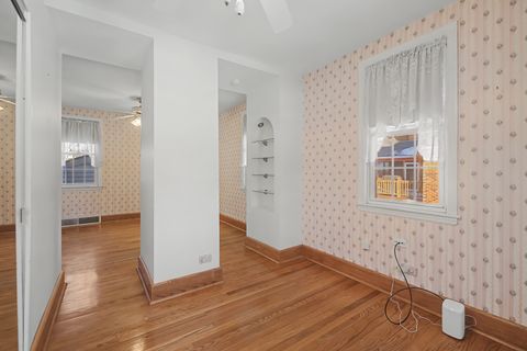 Tiny photo for 880 Bemis Road, Glen Ellyn, IL 60137 (MLS # 12557139)