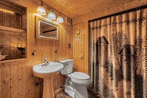 Tiny photo for 880 Bemis Road, Glen Ellyn, IL 60137 (MLS # 12557139)