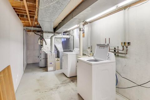 Tiny photo for 913 S Na Wa Ta Avenue, Mount Prospect, IL 60056 (MLS # 12503576)