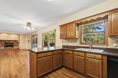 Tiny photo for 4176 Blackstone Avenue, Gurnee, IL 60031 (MLS # 12418073)