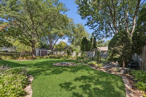 Tiny photo for 4176 Blackstone Avenue, Gurnee, IL 60031 (MLS # 12418073)