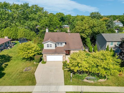 Tiny photo for 4176 Blackstone Avenue, Gurnee, IL 60031 (MLS # 12418073)