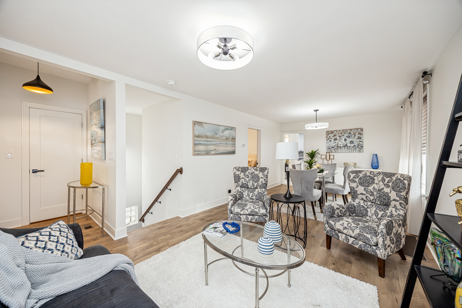 4830 W Kamerling Avenue