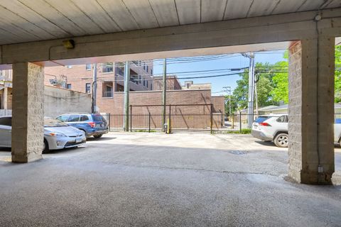 Tiny photo for 1962 W Lawrence Avenue #204, Chicago, IL 60640 (MLS # 12686770)