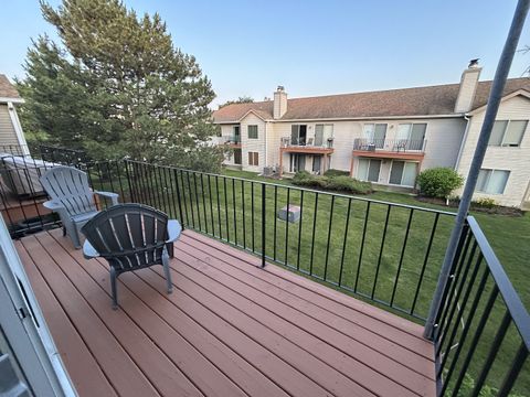 Tiny photo for 7030 Park Lane Court #203, Woodridge, IL 60517 (MLS # 12504269)