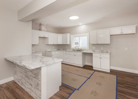 Tiny photo for 1212 14th Avenue, Moline, IL 61265 (MLS # 12595033)