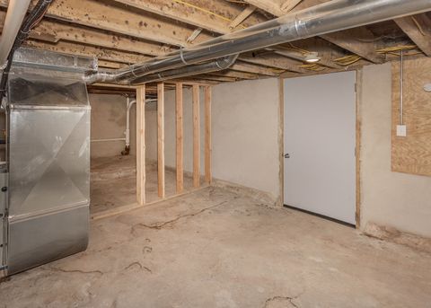 Tiny photo for 1212 14th Avenue, Moline, IL 61265 (MLS # 12595033)