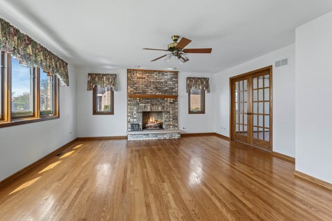 Tiny photo for 17316 92nd Avenue, Tinley Park, IL 60487 (MLS # 12729924)