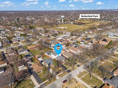Tiny photo for 928 S Hillcrest Avenue, Elmhurst, IL 60126 (MLS # 12588029)