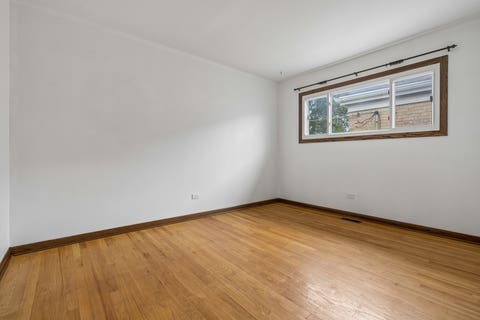 Tiny photo for 5905 N Oketo Avenue, Chicago, IL 60631 (MLS # 12723693)