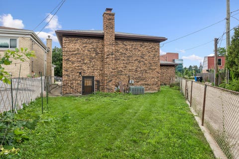 Tiny photo for 5905 N Oketo Avenue, Chicago, IL 60631 (MLS # 12723693)