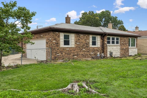 Photo of 5905 N Oketo Avenue, Chicago, IL 60631 (MLS # 12723693)