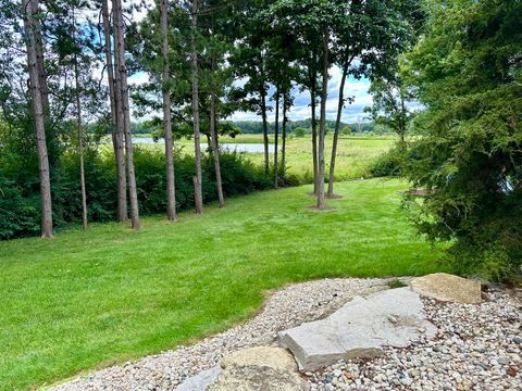 Tiny photo for 3317 S COUNTRY CLUB Road, Woodstock, IL 60098 (MLS # 12349883)