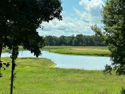 Tiny photo for 3317 S COUNTRY CLUB Road, Woodstock, IL 60098 (MLS # 12349883)