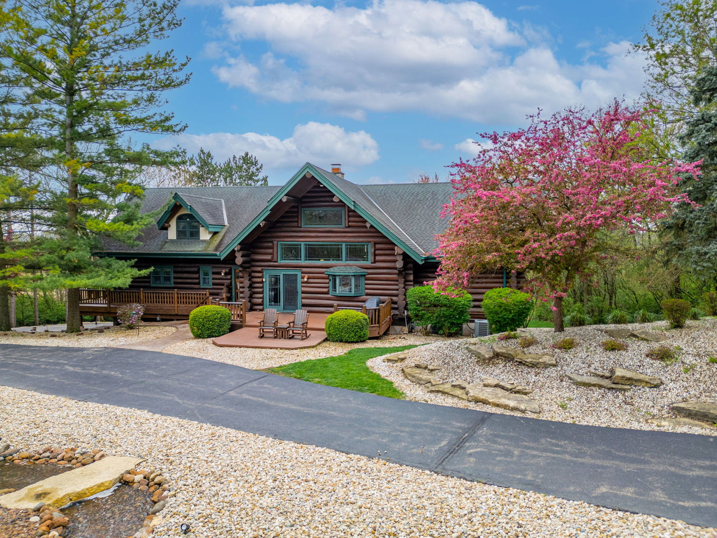 3317 S COUNTRY CLUB Road