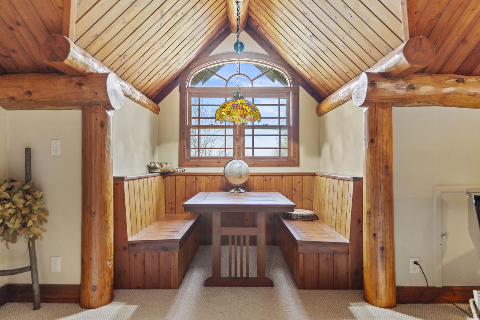 Woodstock, Illinois 60098, United States, 3 Bedrooms Bedrooms, ,5 BathroomsBathrooms,Residential,Active,124178