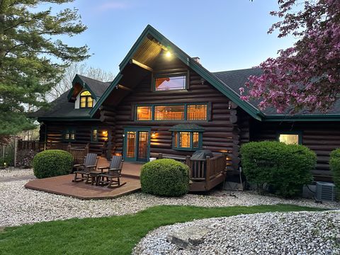 Tiny photo for 3317 S COUNTRY CLUB Road, Woodstock, IL 60098 (MLS # 12349883)