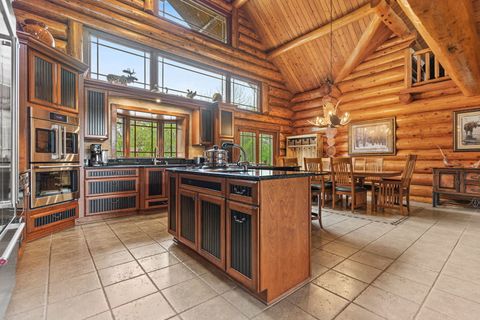 Tiny photo for 3317 S COUNTRY CLUB Road, Woodstock, IL 60098 (MLS # 12349883)