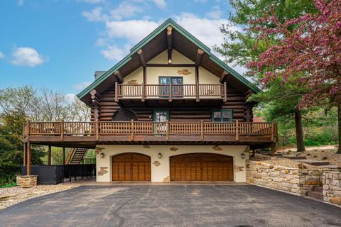 Tiny photo for 3317 S COUNTRY CLUB Road, Woodstock, IL 60098 (MLS # 12349883)