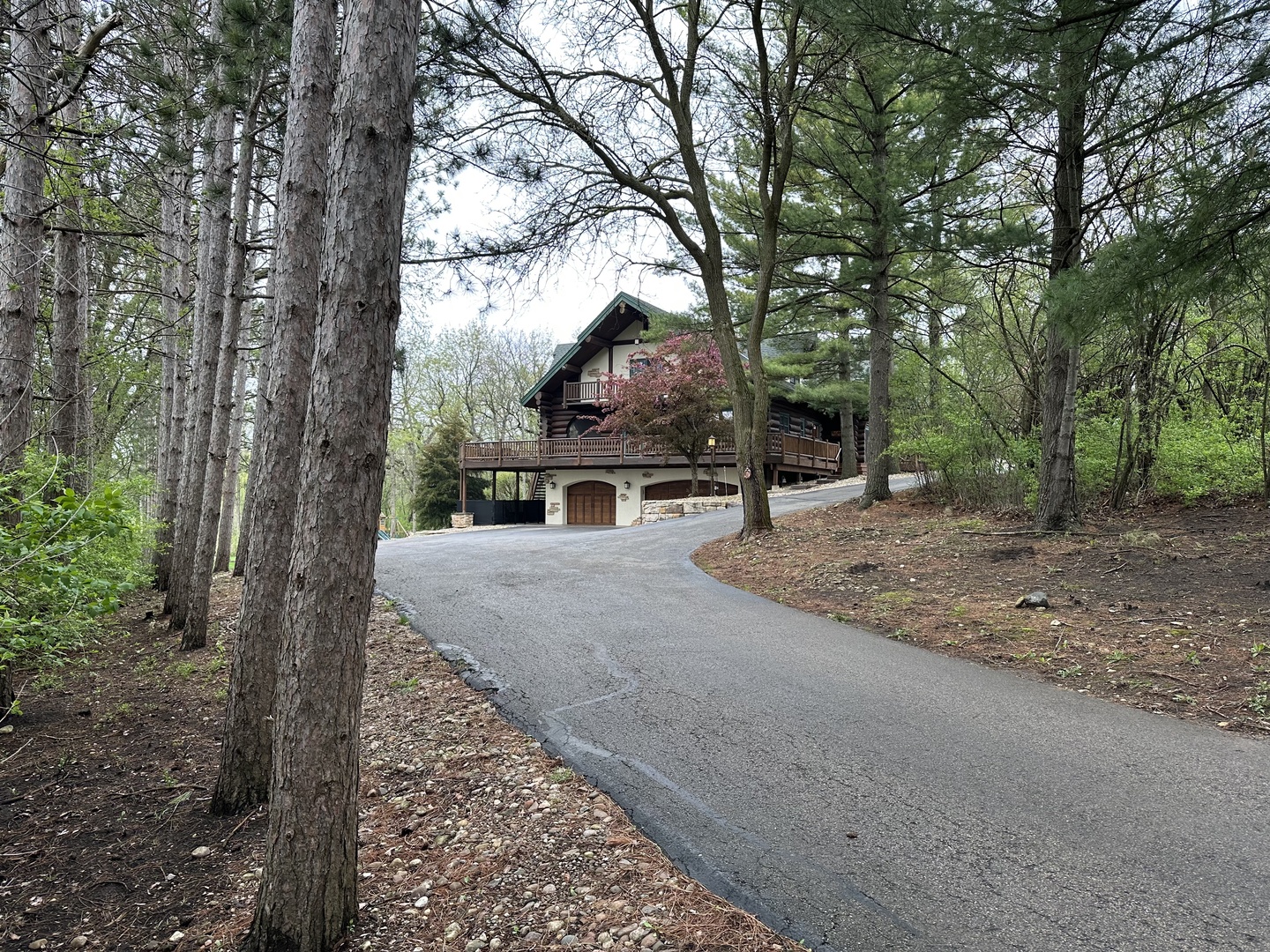 Woodstock, Illinois 60098, United States, 3 Bedrooms Bedrooms, ,5 BathroomsBathrooms,Residential,Active,124178