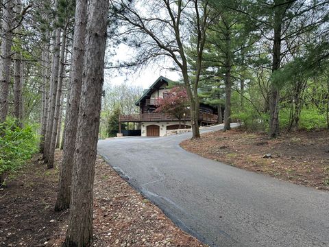 Tiny photo for 3317 S COUNTRY CLUB Road, Woodstock, IL 60098 (MLS # 12349883)