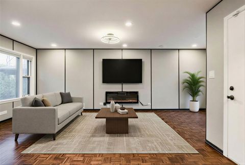 Tiny photo for 9539 Lorel Avenue, Skokie, IL 60077 (MLS # 12577119)