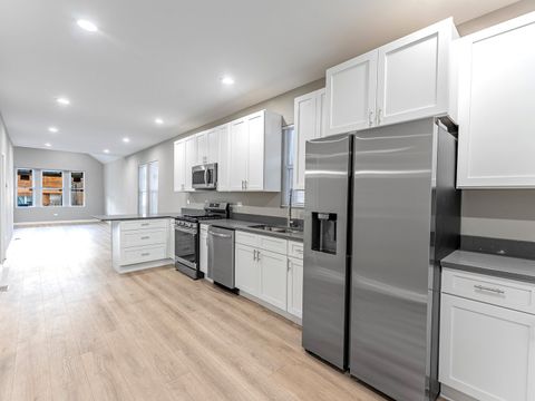 Tiny photo for 2733 W 38th Street, Chicago, IL 60632 (MLS # 12507176)