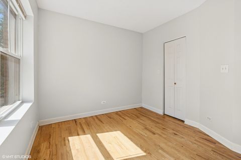 Tiny photo for 4610 N Monticello Avenue #3E, Chicago, IL 60625 (MLS # 12460505)