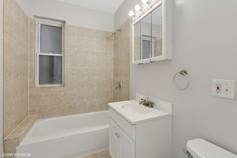 Tiny photo for 4610 N Monticello Avenue #3E, Chicago, IL 60625 (MLS # 12460505)