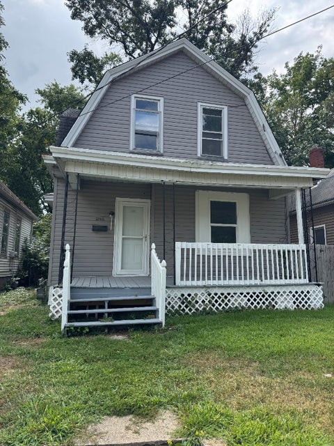 Tiny photo for 2106 W MILLMAN Street, Peoria, IL 61605 (MLS # 12769364)