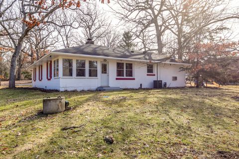 Tiny photo for 15983 W Wadsworth Road, Wadsworth, IL 60083 (MLS # 12608506)