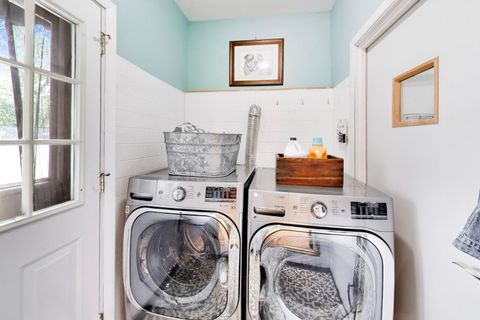 Tiny photo for 1233 Degener Avenue, Elmhurst, IL 60126 (MLS # 12199016)