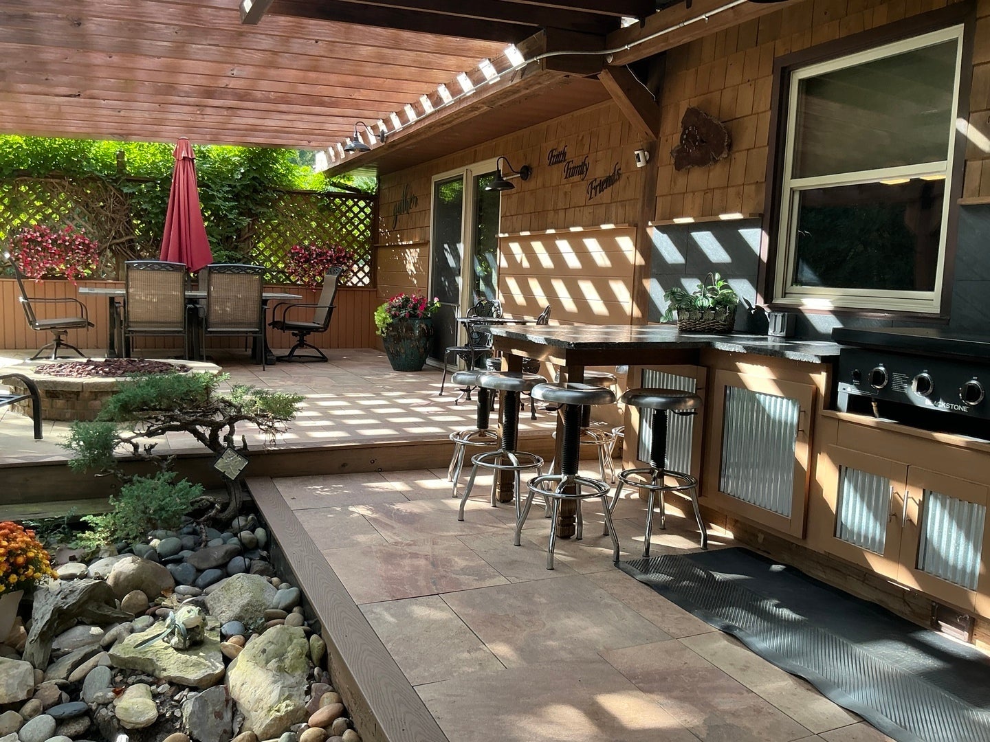 2330 Ridgefield Road
