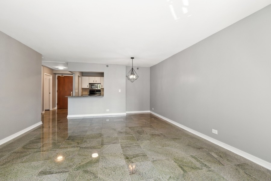 401 E Ontario Street 804