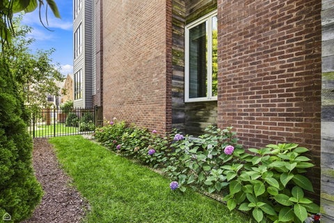 Tiny photo for 2029 W George Street, Chicago, IL 60618 (MLS # 12771301)