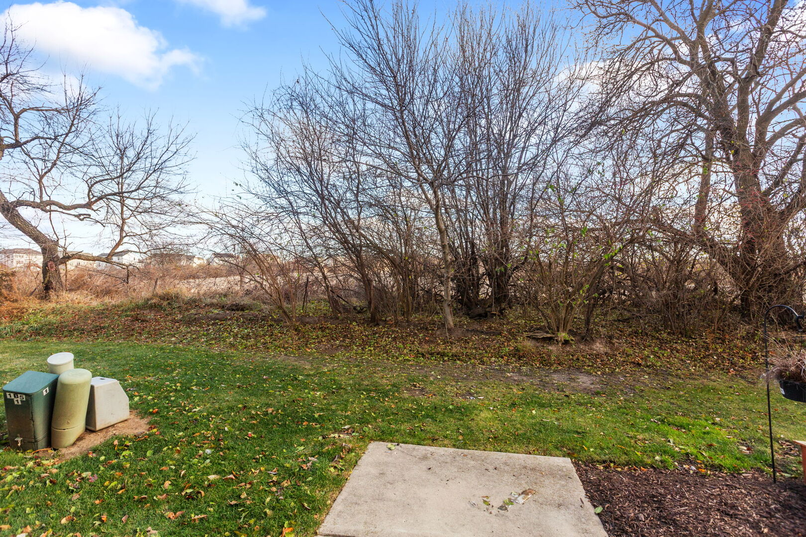 Woodstock, Illinois 60098, United States, 2 Bedrooms Bedrooms, ,2 BathroomsBathrooms,Residential,Active,249347