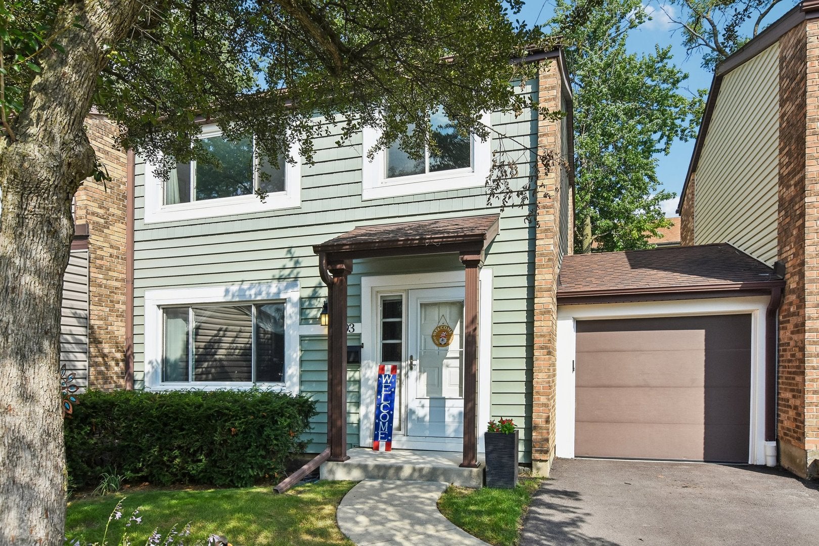 793 Lakeside Circle Drive