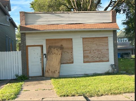 Photo of 32 W 104th Street, Chicago, IL 60628 (MLS # 12485148)