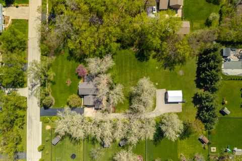 Tiny photo for 721 Wisconsin Road, New Lenox, IL 60451 (MLS # 12615686)
