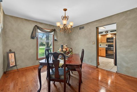 Tiny photo for 721 Wisconsin Road, New Lenox, IL 60451 (MLS # 12615686)