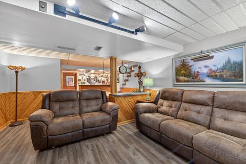 Tiny photo for 721 Wisconsin Road, New Lenox, IL 60451 (MLS # 12615686)
