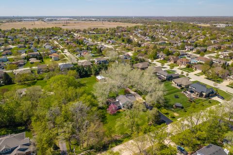 Tiny photo for 721 Wisconsin Road, New Lenox, IL 60451 (MLS # 12615686)