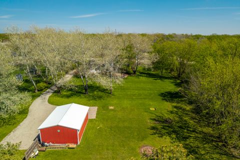 Tiny photo for 721 Wisconsin Road, New Lenox, IL 60451 (MLS # 12615686)
